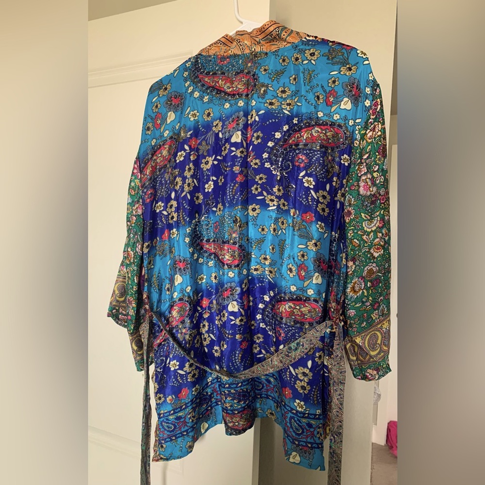 White Waves Silk Blend Paisley Kimono Cardigan - One Size NWT 🌴 - Picture 8 of 10